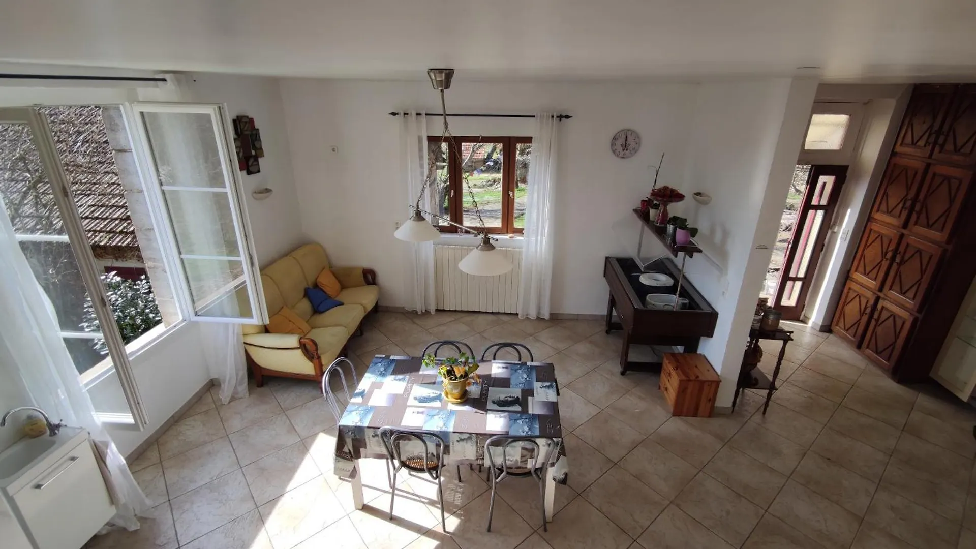 Vakantiehuis Le Dojo De Saint Christophe